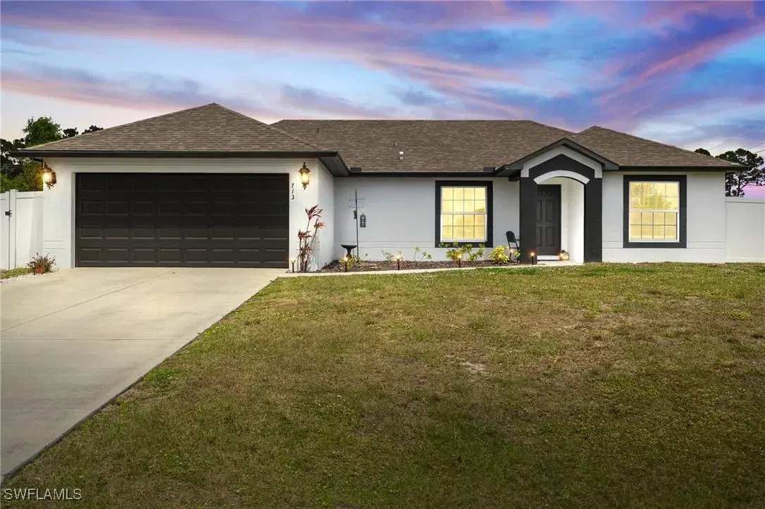 Picture of 713 NE 31St Ter, Cape Coral, FL 33909