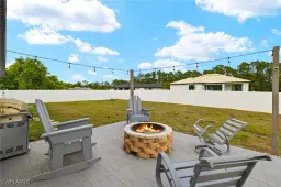 Picture of 713 NE 31St Ter, Cape Coral, FL 33909