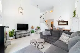 Picture of 4015 NW Deer Oak Drive, Jensen Beach, FL 34957