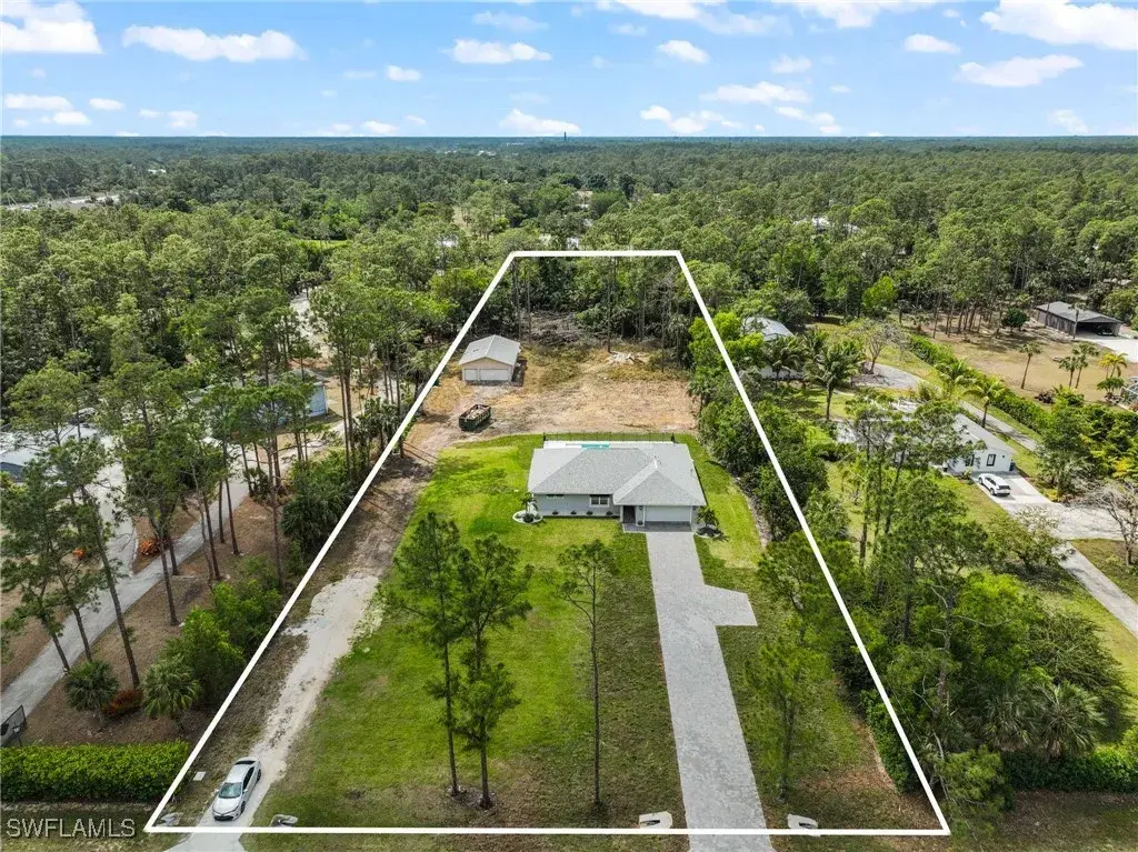 Picture of 4106 3Rd Ave Sw, Naples, FL 34119