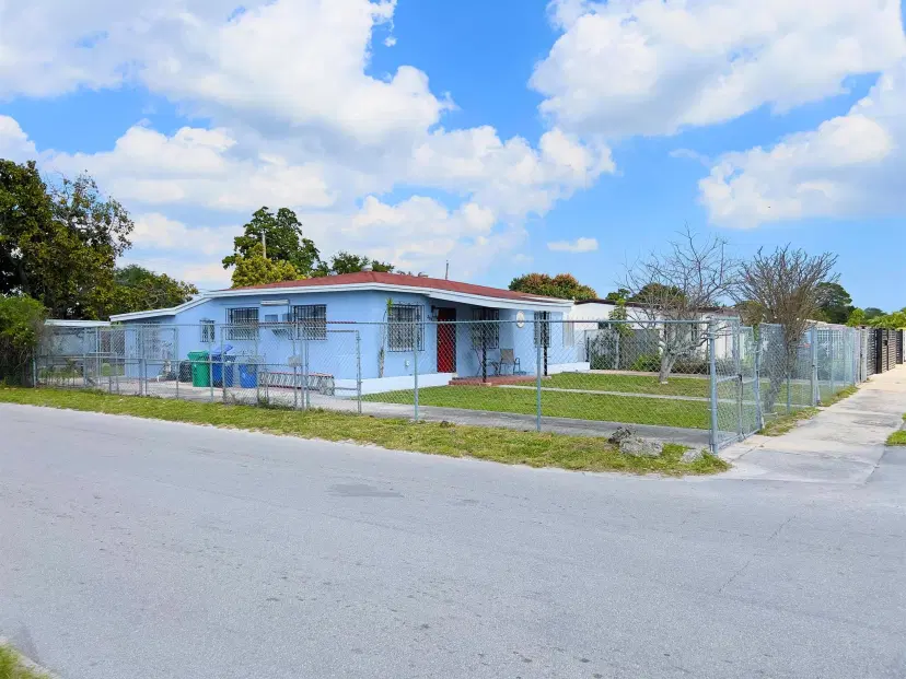 Picture of 3595 NW 98Th Street, Miami FL 33147