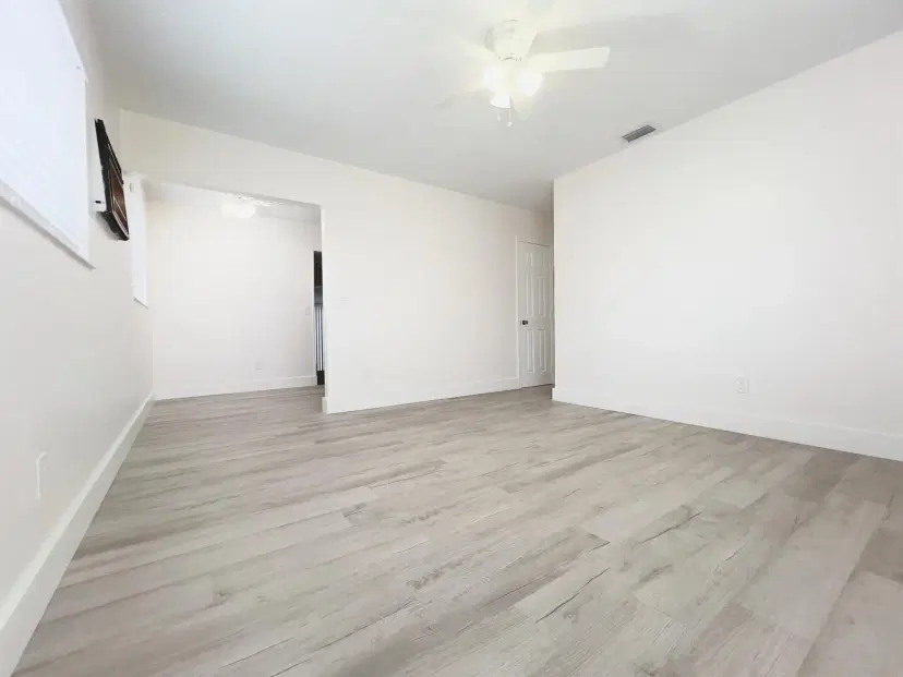 Picture of 3595 NW 98Th Street, Miami FL 33147