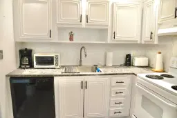 Picture of 2841 Somerset Drive 217, Lauderdale Lakes, FL 33311