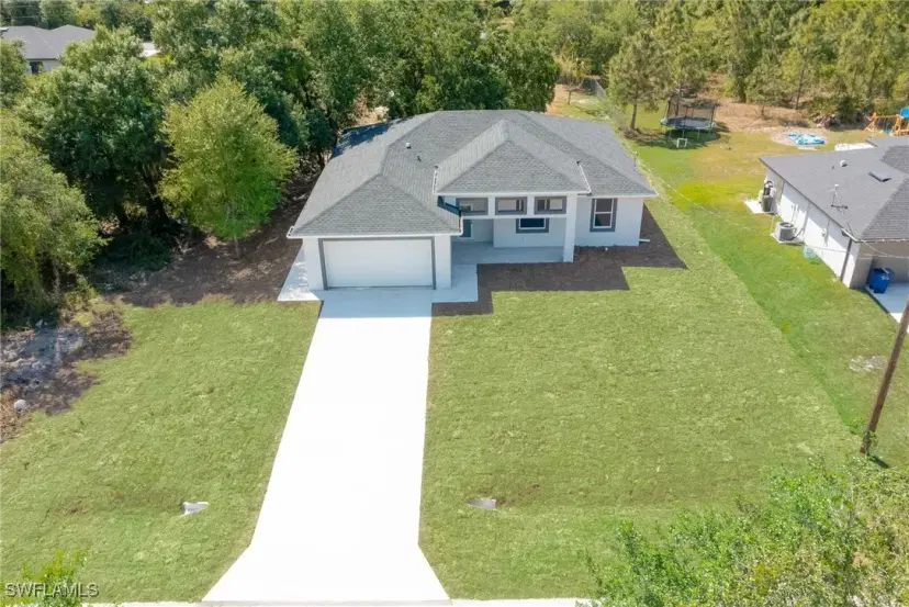 Picture of 2113 Robert Ave, Alva FL 33920