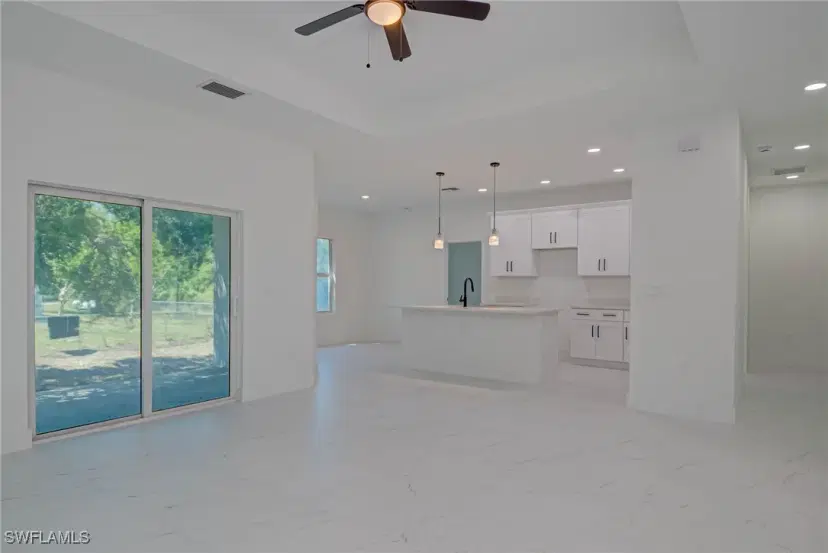 Picture of 2113 Robert Ave, Alva FL 33920