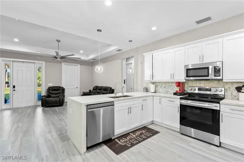 Picture of 444 39Th Ave Ne, Naples FL 34120