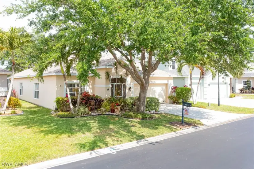 Picture of 9005 Falcon Pointe Loop, Fort Myers FL 33912