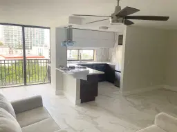 Picture of 16919 N Bay Rd 911, Sunny Isles Beach, FL 33160