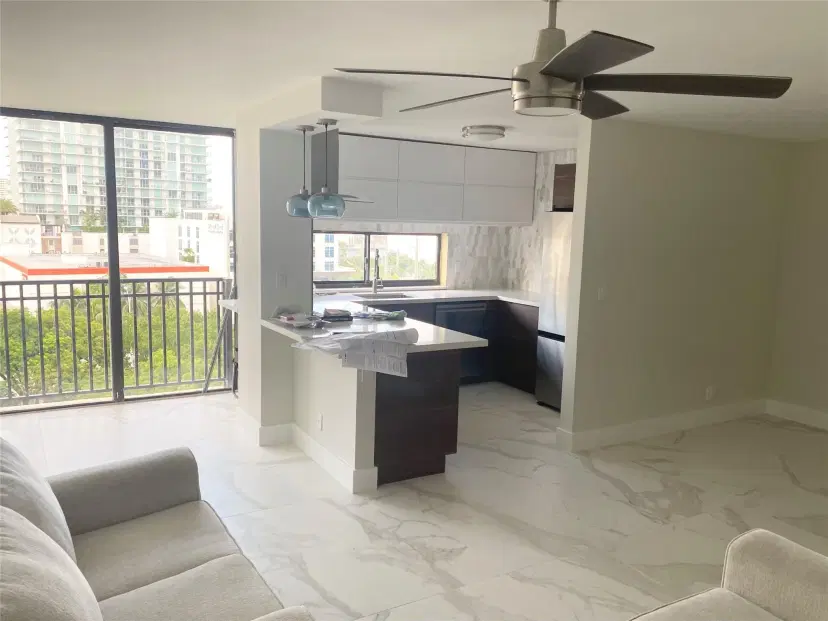 Picture of 16919 N Bay Rd 911, Sunny Isles Beach FL 33160