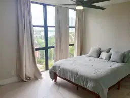 Picture of 16919 N Bay Rd 911, Sunny Isles Beach, FL 33160