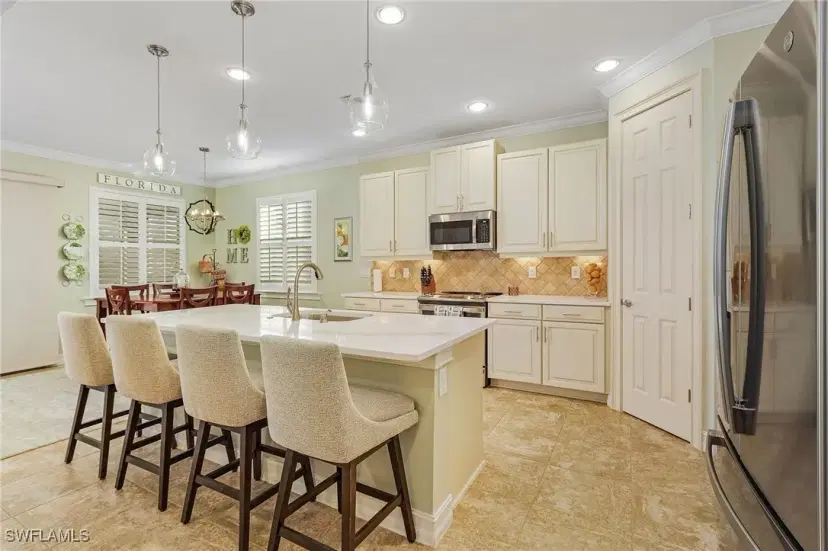 Picture of 20596 Long Pond Rd, North Fort Myers FL 33917