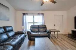 Picture of 325 NW 10Th Ter, Cape Coral, FL 33993