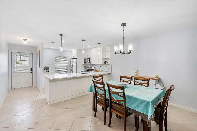 Picture of 393 Bennington Ln 393, Lake Worth FL 33467
