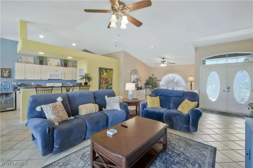 Picture of 326 NE 6Th St, Cape Coral FL 33909
