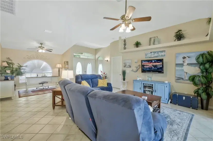 Picture of 326 NE 6Th St, Cape Coral FL 33909