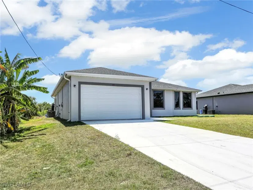 Picture of 1134 Cumming St E, Lehigh Acres FL 33974