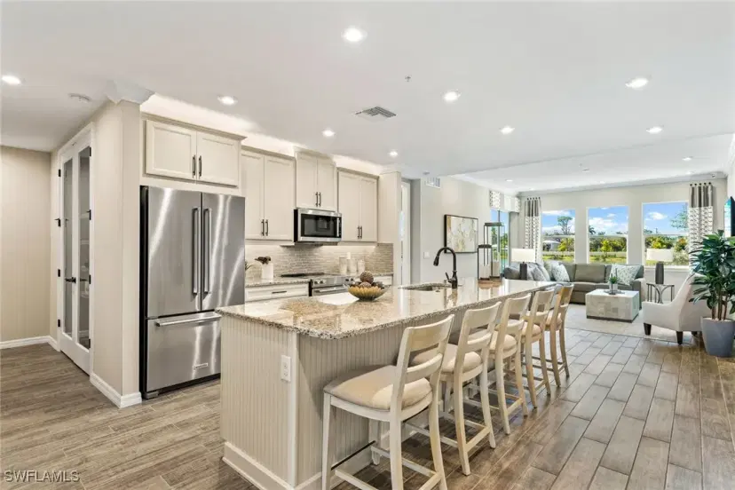Picture of 4578 Arboretum Cir 102, Naples FL 34112