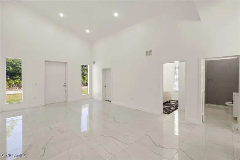 Picture of 840 Carpenter St E, Lehigh Acres FL 33974