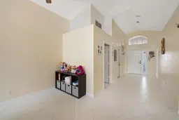 Picture of 7710 N Great Glen Circle, Delray Beach, FL 33446