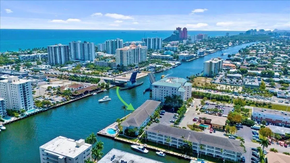 Picture of 2895 NE 32 St 306, Fort Lauderdale, FL 33306