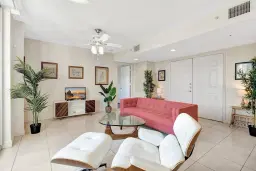Picture of 610 Clematis St 412, West Palm Beach, FL 33401