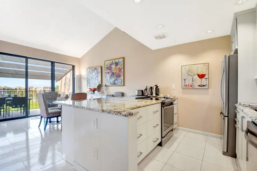 Picture of 755 Dotterel Road 1512, Delray Beach FL 33444