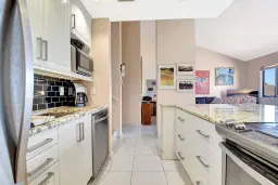 Picture of 755 Dotterel Road 1512, Delray Beach, FL 33444