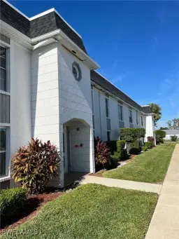 Picture of 6824 Sandtrap Dr 4, Fort Myers, FL 33919