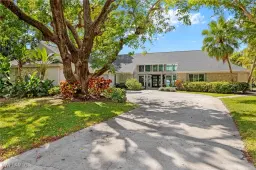 Picture of 3530 Stuart Ct, Fort Myers, FL 33901