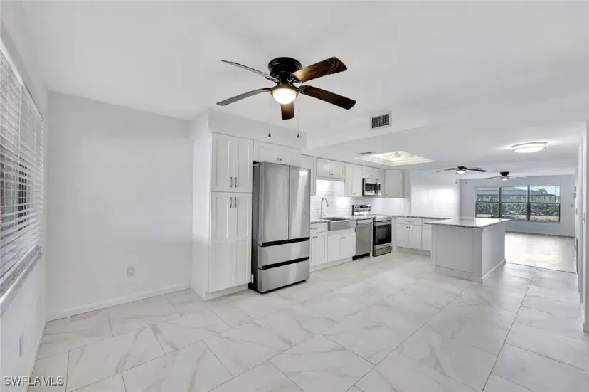 Picture of 159 SW 47Th Ter 102, Cape Coral FL 33914