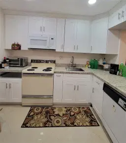 Picture of 5945 Del Lago Cir 105, Sunrise, FL 33313