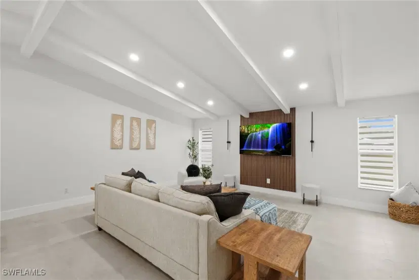 Picture of 8487 Jenny Cae Ln, North Fort Myers FL 33903