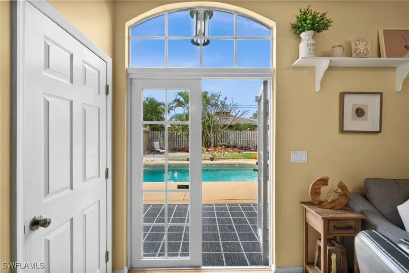 Picture of 89 8Th St, Bonita Springs FL 34134