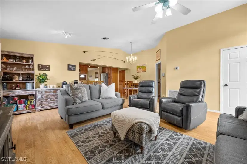 Picture of 89 8Th St, Bonita Springs FL 34134