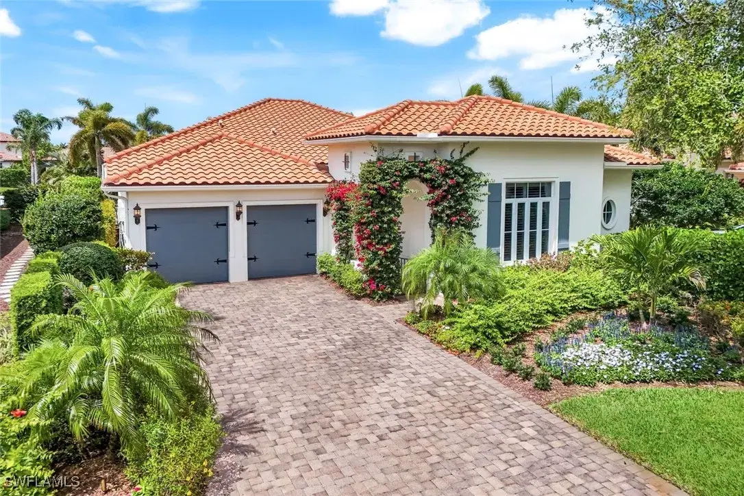 Picture of 2153 Asti Ct, Naples, FL 34105