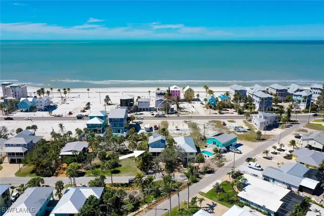 Picture of 5356 Palmetto St, Fort Myers Beach, FL 33931