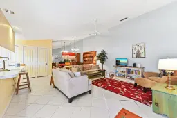 Picture of 9189 Sun Terrace Circle B, Palm Beach Gardens, FL 33403