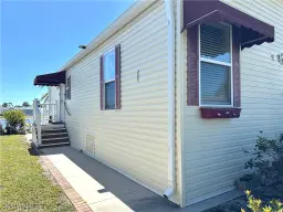 Picture of 20081 Cobblestone Ct, Estero, FL 33928