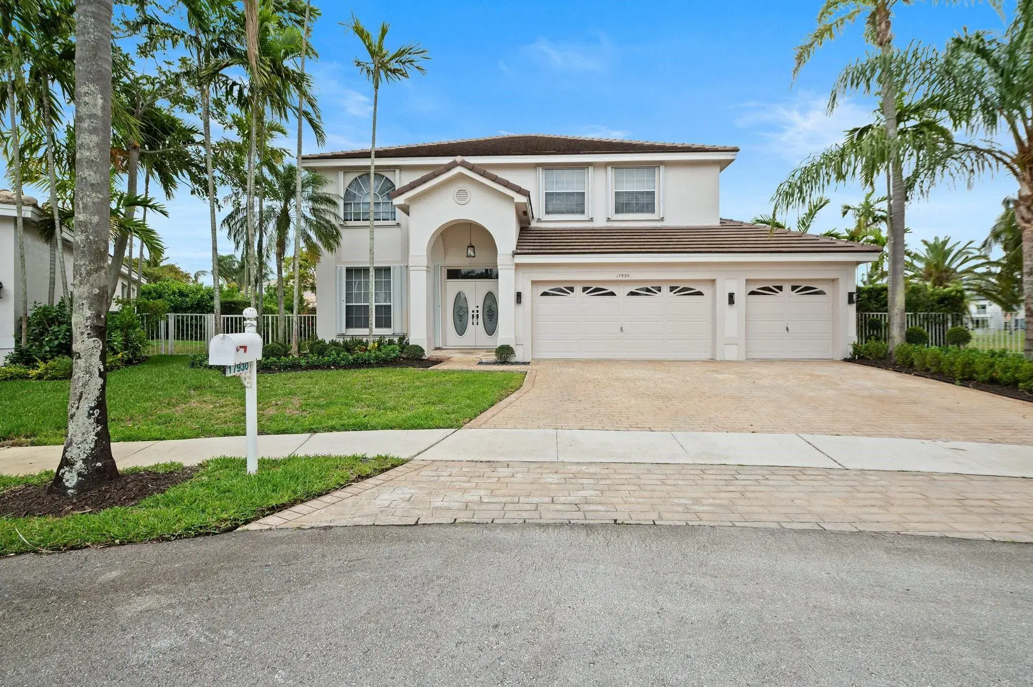 Picture of 17930 SW 4Th Ct, Pembroke Pines, FL 33029