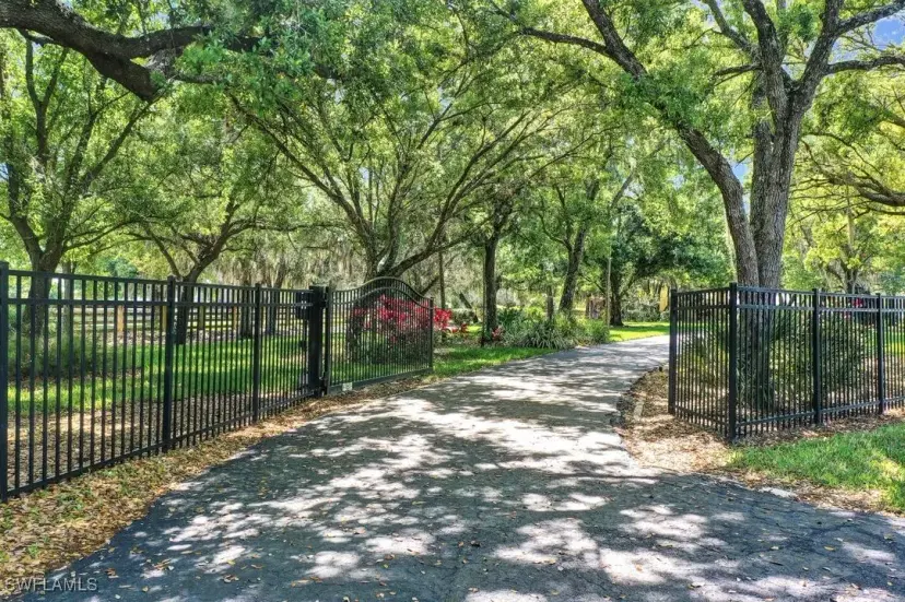 Picture of 17150 Scout Camp Rd, Alva FL 33920