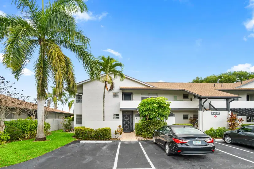 Picture of 13937 Royal Palm Court B, Delray Beach FL 33484