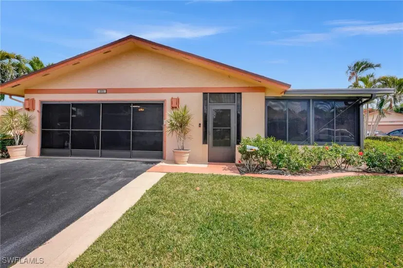 Picture of 6460 Royal Woods Dr, Fort Myers FL 33908