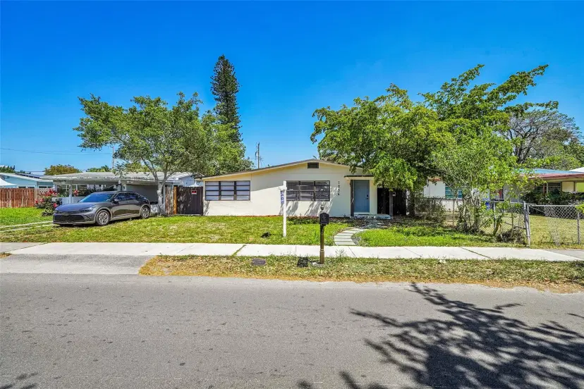 Picture of 1236 NW 7Th Ter, Fort Lauderdale FL 33311