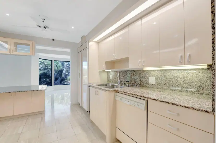 Picture of 4605 S Ocean Boulevard 4C, Highland Beach FL 33487
