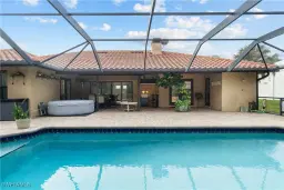 Picture of 7090 Hendry Creek Dr, Fort Myers, FL 33908