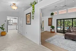 Picture of 7090 Hendry Creek Dr, Fort Myers, FL 33908