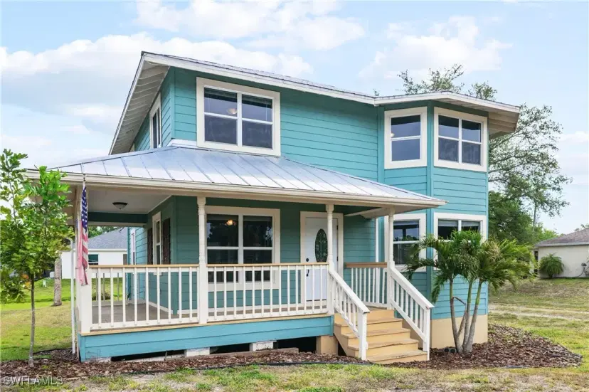 Picture of 6070 Lacota Ave, Fort Myers FL 33905