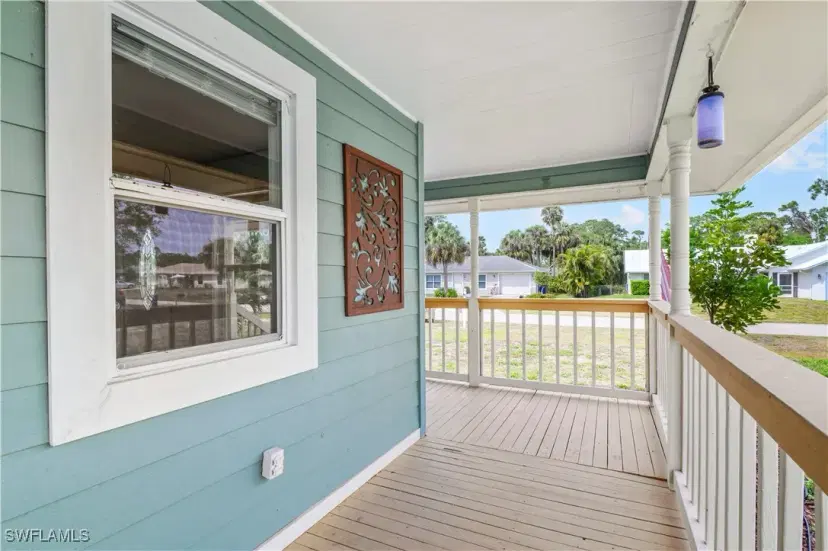 Picture of 6070 Lacota Ave, Fort Myers FL 33905