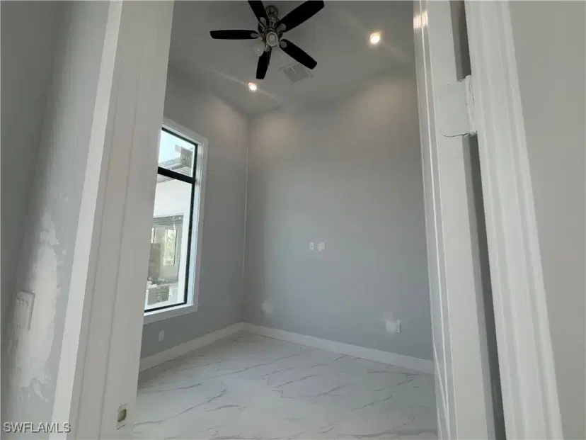 Picture of 2811 36Th Ave Se, Naples FL 34117