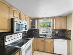 Picture of 6875 NW 1St Court, Margate, FL 33063